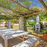 Casal Del Borgo 7 *