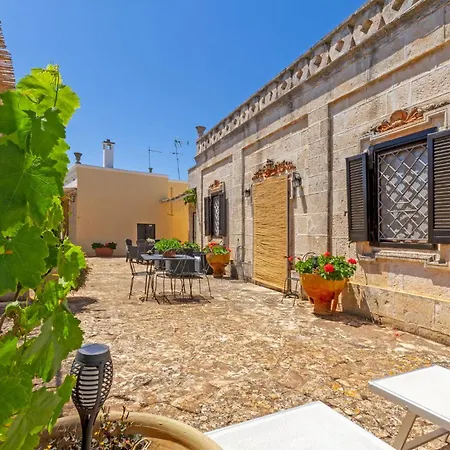 Casal Del Borgo 7 * Ostuni